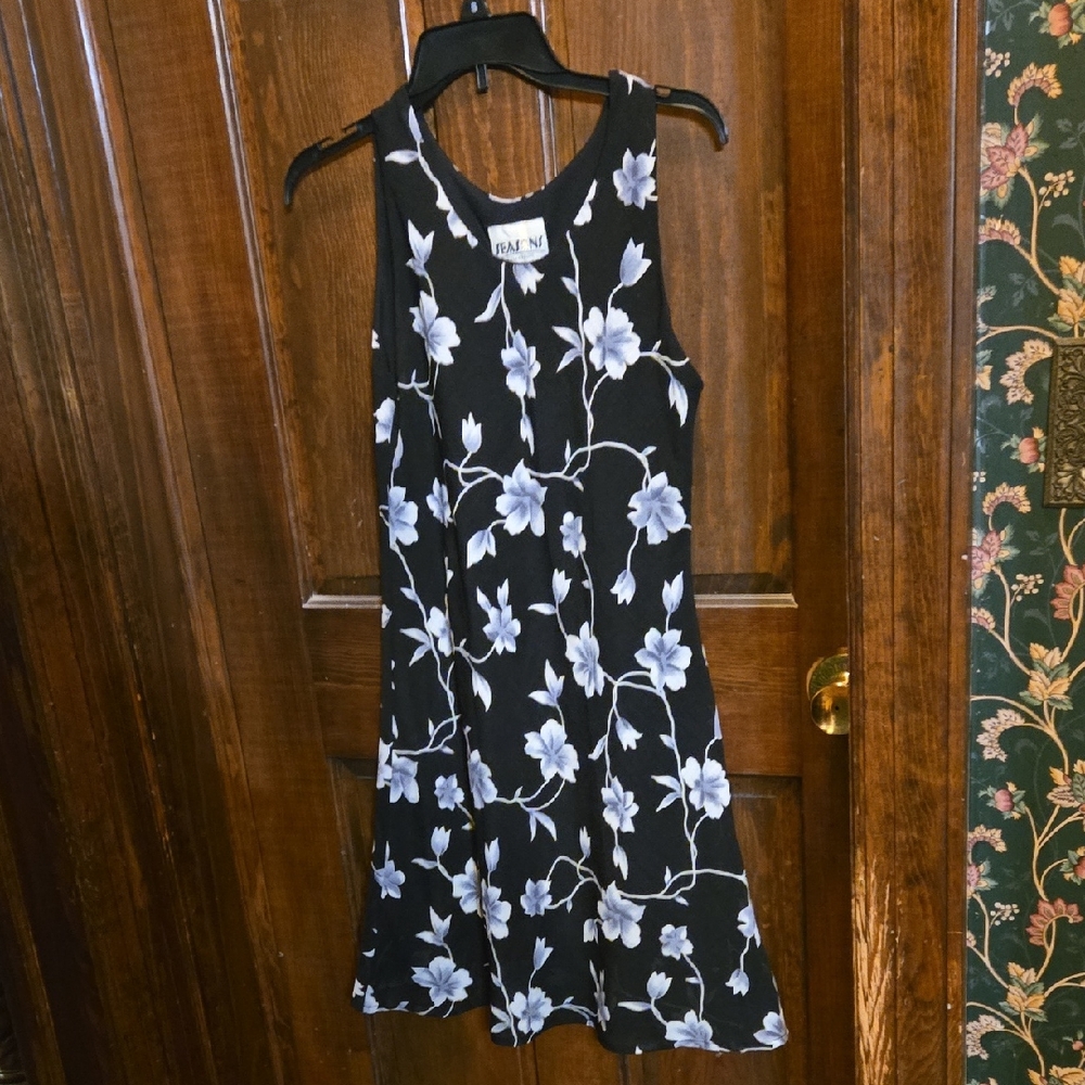 Seasons Collection Black and White Floral Midi Dress